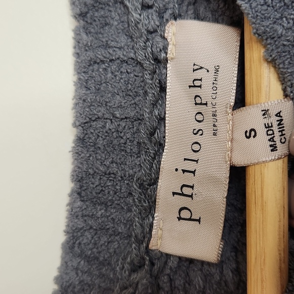 Philosophy Gray Cable Knit Sweater Size S Women - Picture 3 of 8